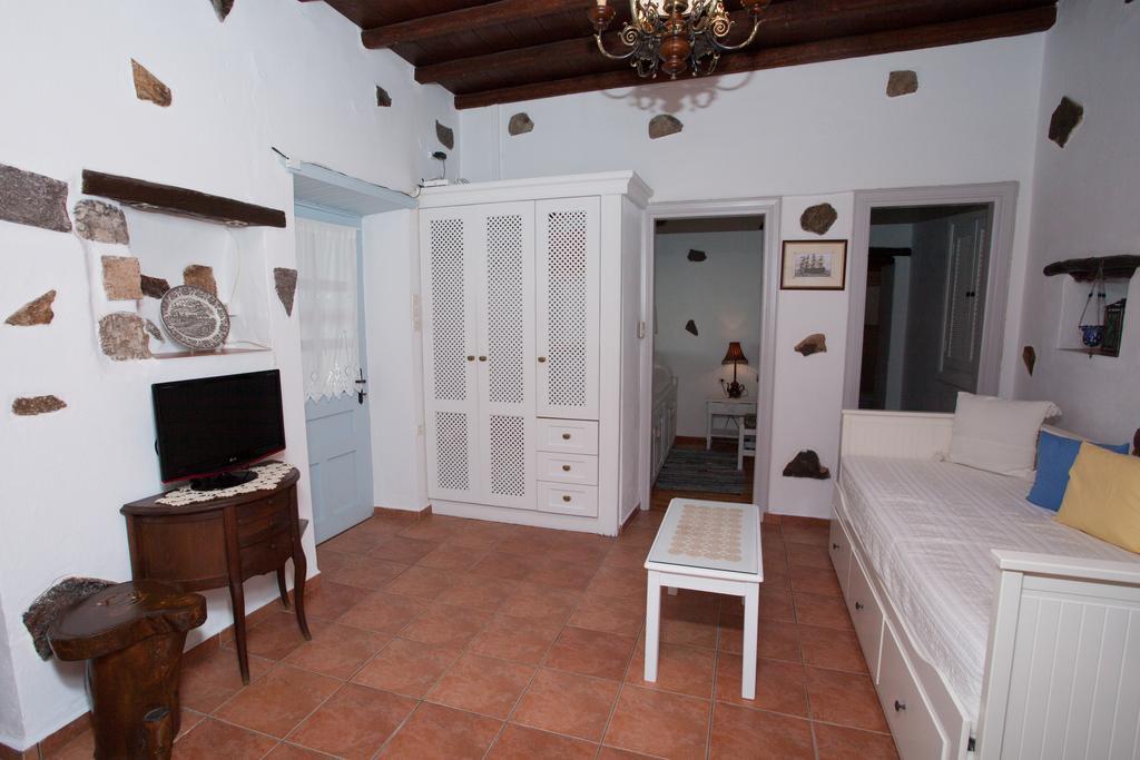 Patmos Chora Traditional Villa Genadio Cameră foto